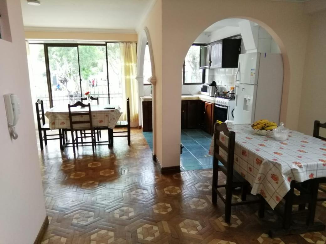 Like At Home B&B Ла Пас Екстериор снимка